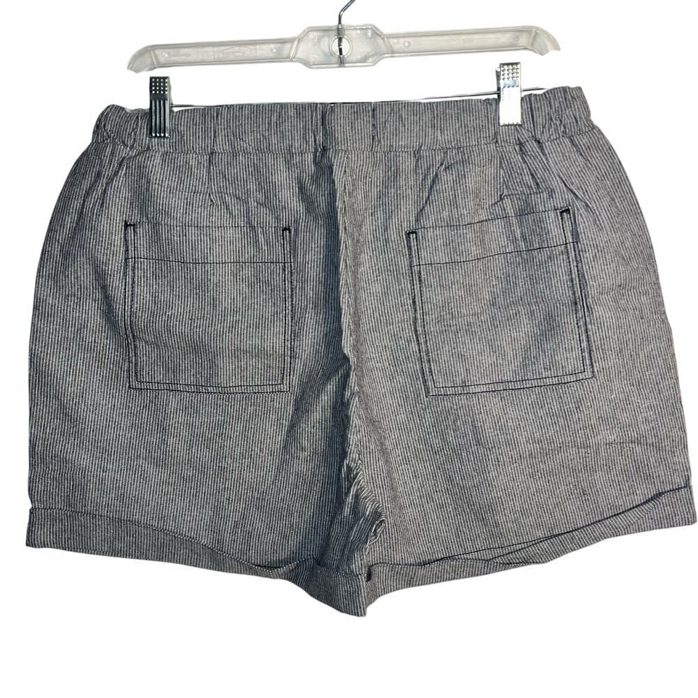 G.H Bass & Co. Elastic Waist Drawstring Striped Shorts | Women’s Large | NWT - Picture 2 of 4